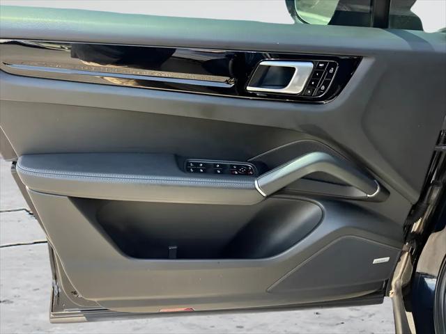2021 Porsche Cayenne Cayenne