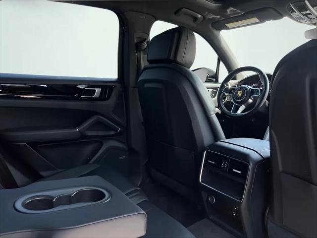 2021 Porsche Cayenne Cayenne