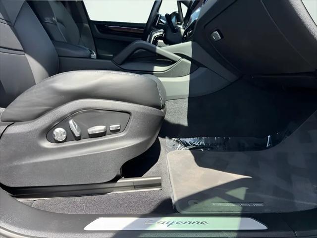 2021 Porsche Cayenne Cayenne