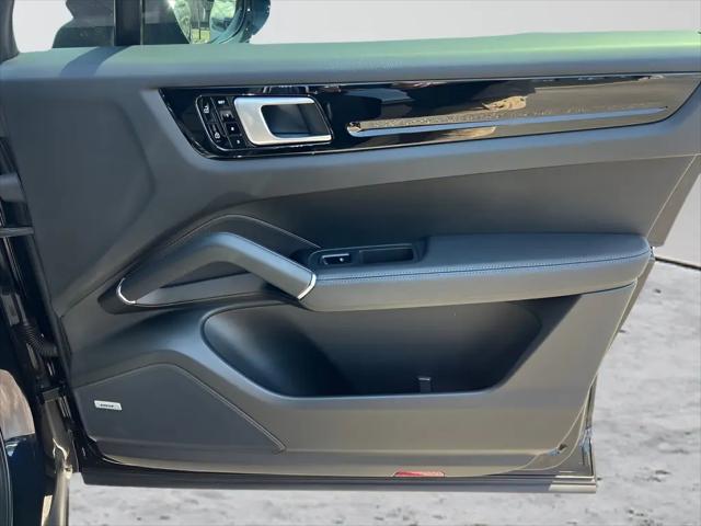 2021 Porsche Cayenne Cayenne