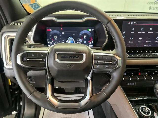 2025 GMC Canyon 4WD Denali
