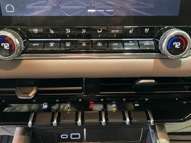 2025 GMC Canyon 4WD Denali