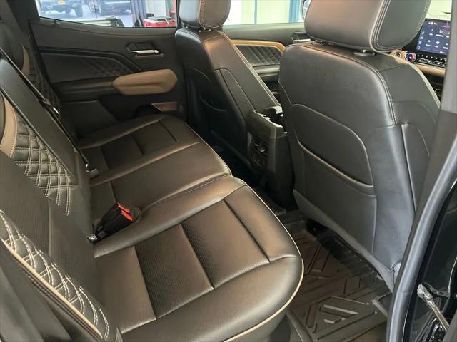 2025 GMC Canyon 4WD Denali