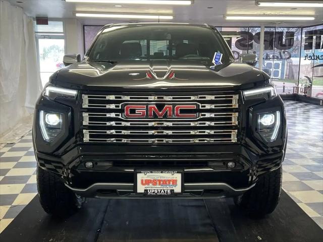 2025 GMC Canyon 4WD Denali