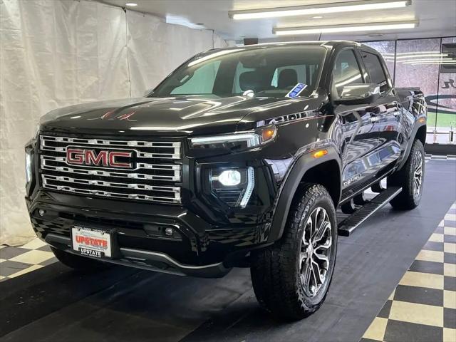 2025 GMC Canyon 4WD Denali