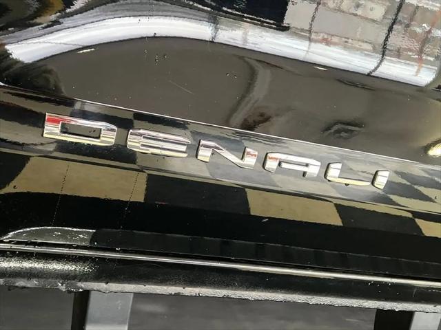 2025 GMC Canyon 4WD Denali