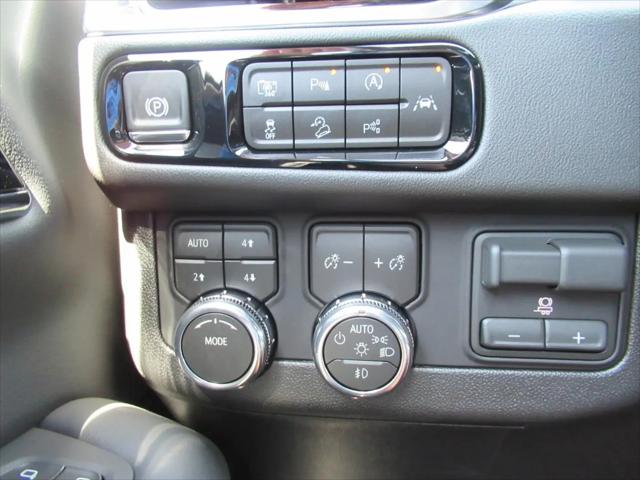 2026 GMC Yukon XL 4WD Elevation