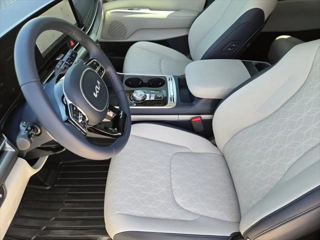 2026 Kia Carnival MPV SX