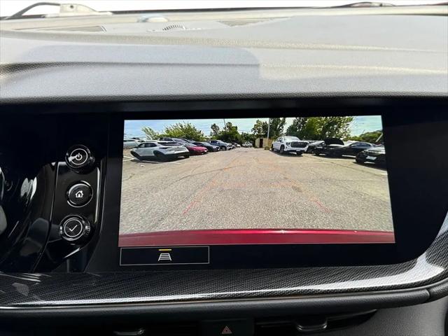 2022 Buick Envision FWD Preferred