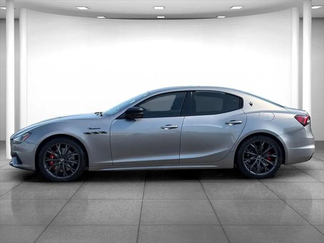 2022 Maserati Ghibli Modena Q4