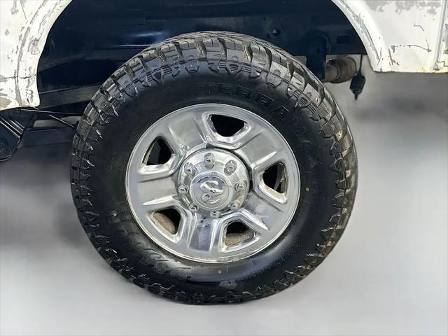 2018 Ram 2500 Tradesman Crew Cab 4x4 8' Box