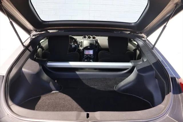 2009 Nissan 370Z Base