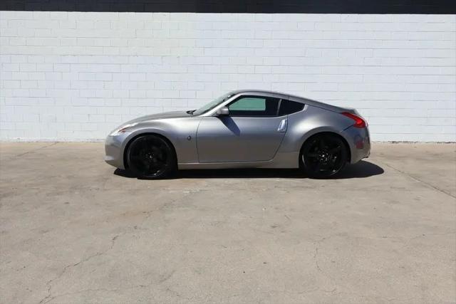 2009 Nissan 370Z Base