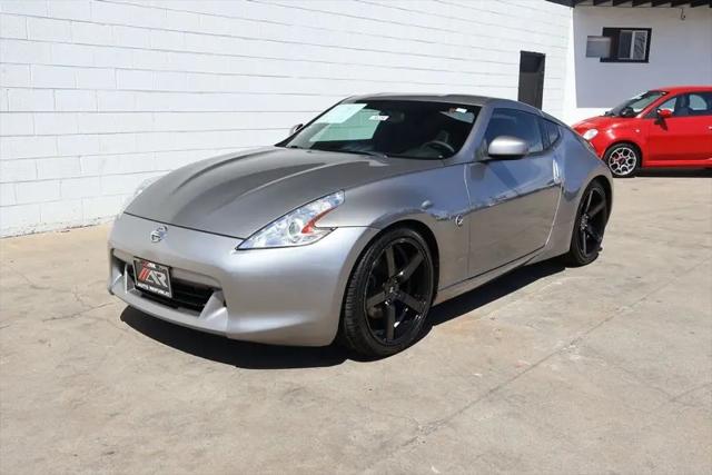 2009 Nissan 370Z Base