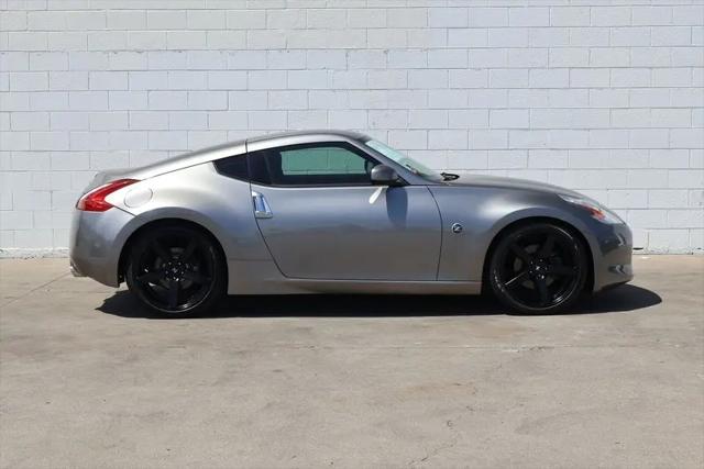 2009 Nissan 370Z Base