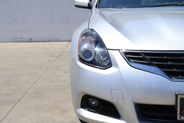 2012 Nissan Altima 3.5 SR