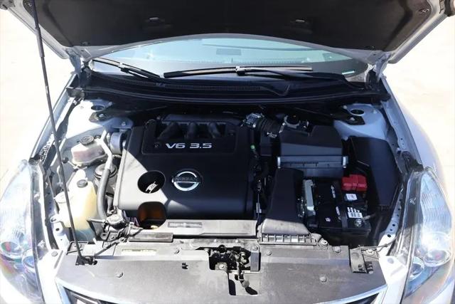 2012 Nissan Altima 3.5 SR