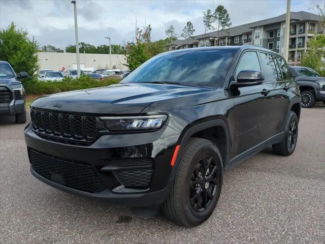 2025 Jeep Grand Cherokee Altitude 4x4