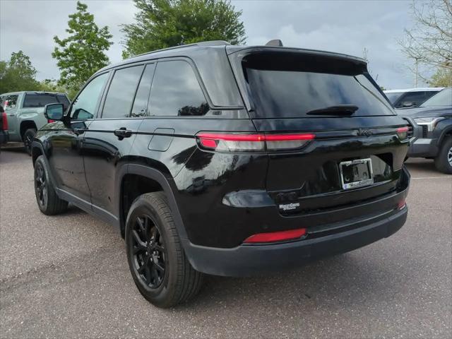 2025 Jeep Grand Cherokee Altitude 4x4