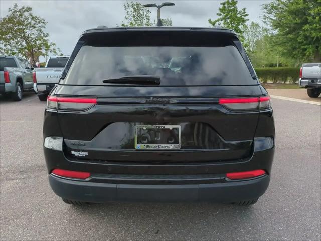 2025 Jeep Grand Cherokee Altitude 4x4