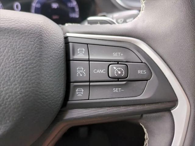 2025 Jeep Grand Cherokee Altitude 4x4
