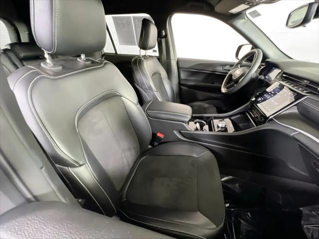 2023 Jeep Grand Cherokee Altitude 4x4