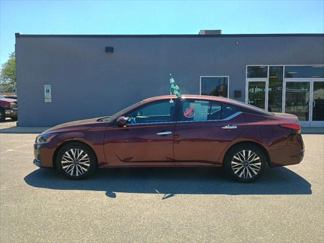 2023 Nissan Altima SV FWD