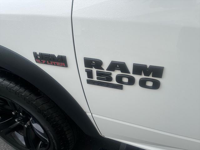 2022 Ram 1500 Classic SLT