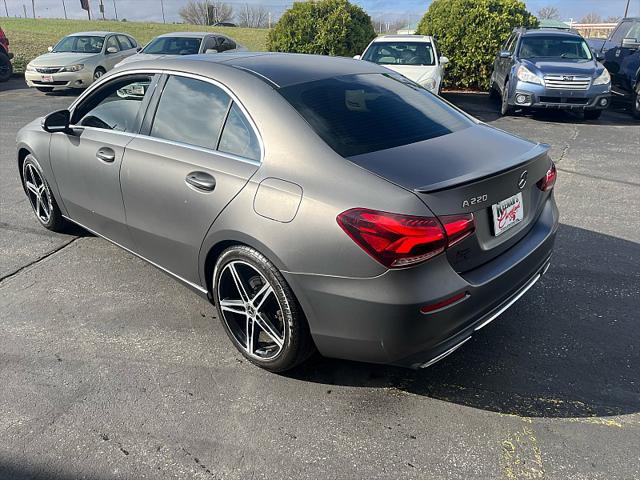 2019 Mercedes-Benz A 220 A 220
