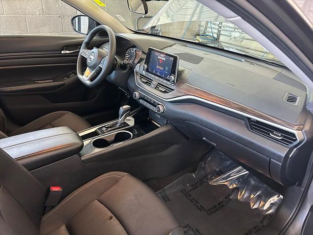 2024 Nissan Altima SV FWD