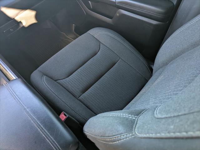 2020 Ram 1500 Big Horn Crew Cab 4x4 5'7" Box
