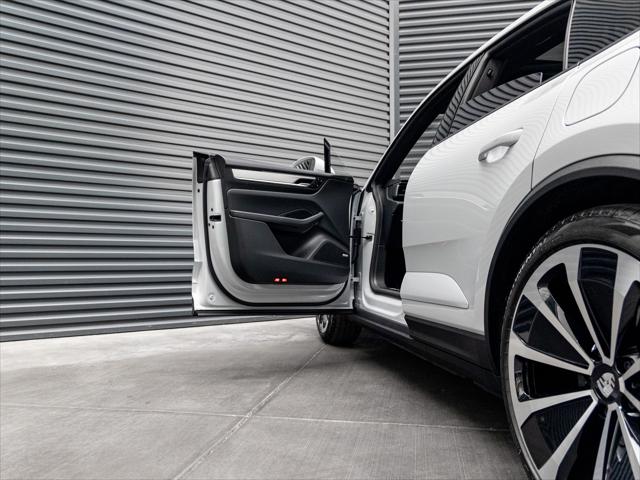 2026 Porsche Macan Electric Unknown