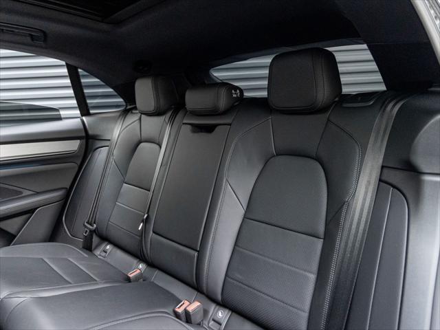 2026 Porsche Macan Electric Unknown