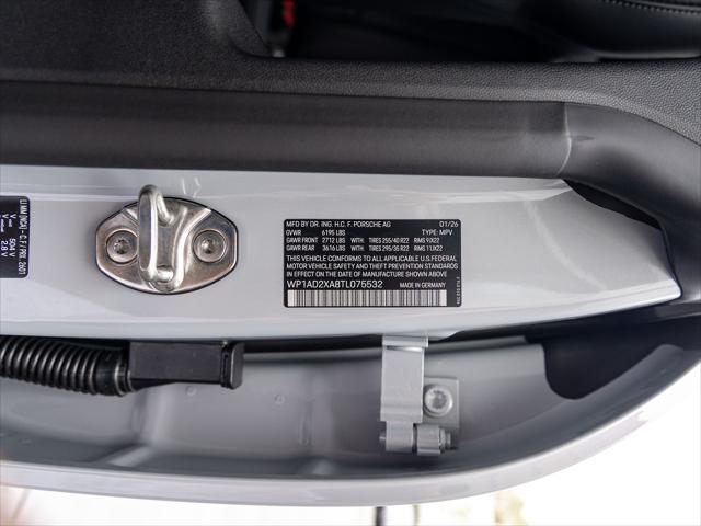 2026 Porsche Macan Electric Unknown