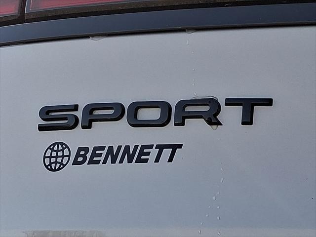 2026 Land Rover Range Rover Sport P360 SE