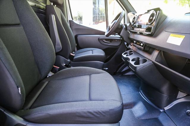 2026 Mercedes-Benz Sprinter 2500 High Roof 4-Cyl Diesel