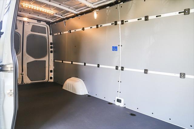 2026 Mercedes-Benz Sprinter 2500 High Roof 4-Cyl Diesel