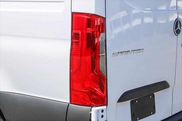 2026 Mercedes-Benz Sprinter 2500 Standard Roof 4-Cyl Diesel
