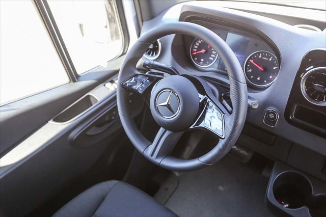 2026 Mercedes-Benz Sprinter 2500 Standard Roof 4-Cyl Diesel