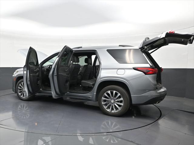 2023 Chevrolet Traverse FWD Premier