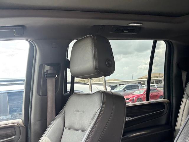2022 GMC Yukon XL 2WD Denali