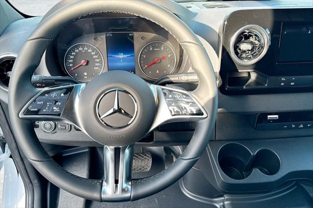 2026 Mercedes-Benz Sprinter 2500 Standard Roof 4-Cyl Diesel HO