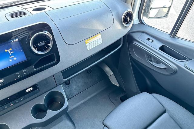 2026 Mercedes-Benz Sprinter 2500 Standard Roof 4-Cyl Diesel HO