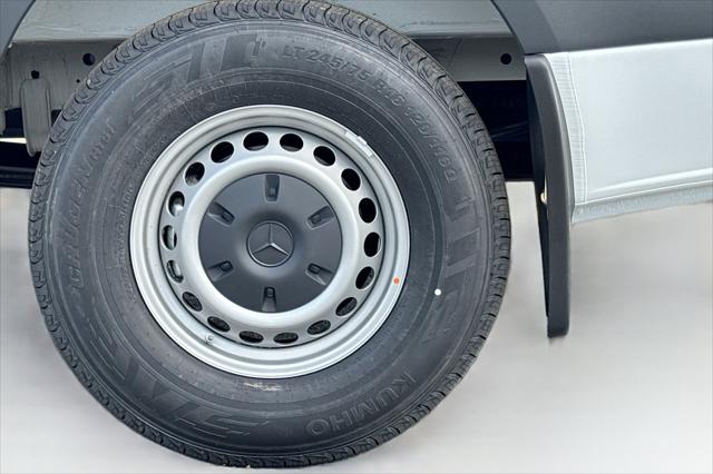 2026 Mercedes-Benz Sprinter 2500 Standard Roof 4-Cyl Diesel HO