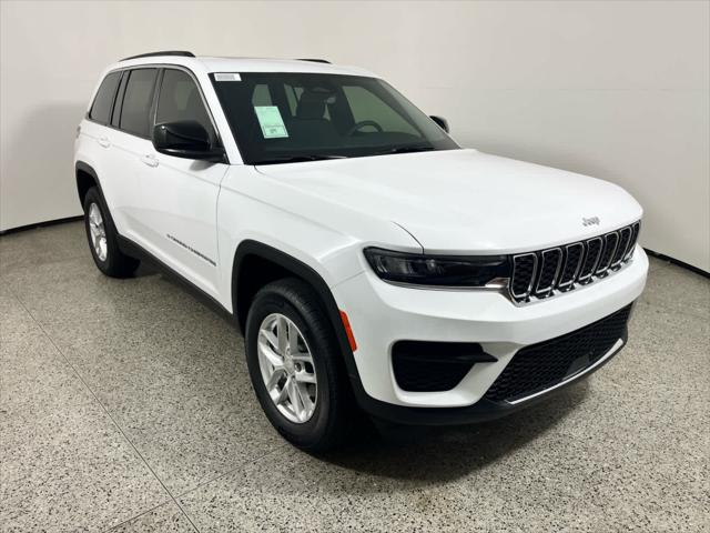2026 Jeep Grand Cherokee GRAND CHEROKEE LAREDO X 4X2