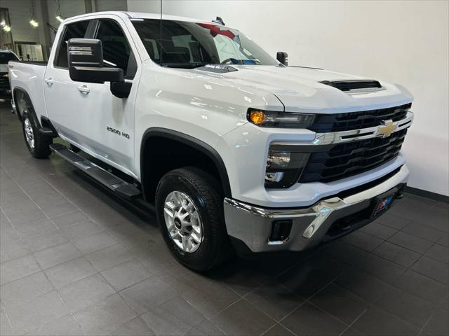 2025 Chevrolet Silverado 2500HD 4WD Crew Cab Standard Bed LT