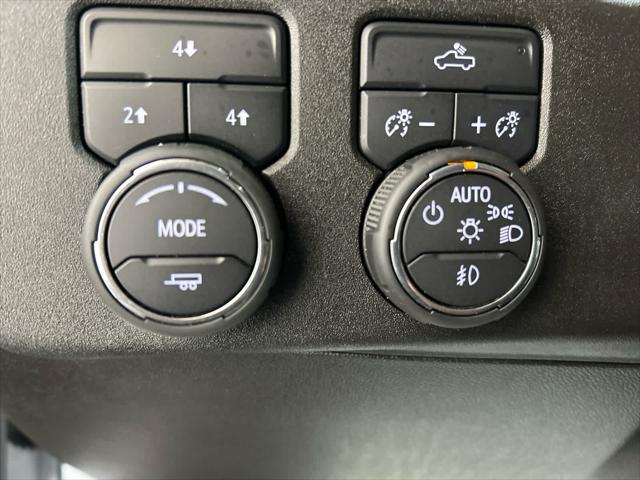 2025 Chevrolet Silverado 2500HD 4WD Crew Cab Standard Bed LT