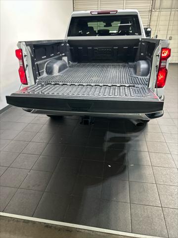2025 Chevrolet Silverado 2500HD 4WD Crew Cab Standard Bed LT