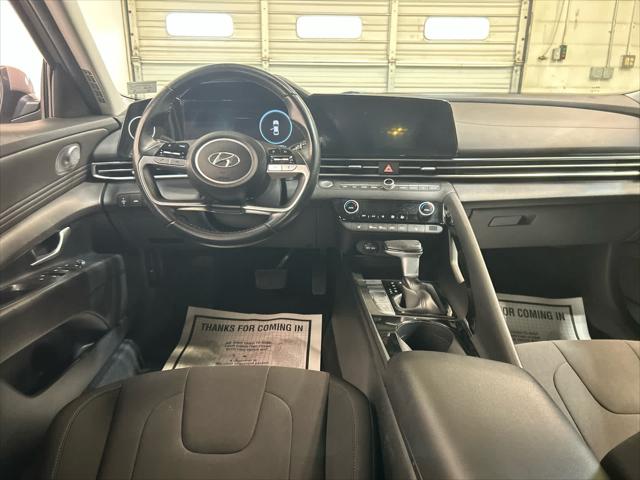 2023 Hyundai Elantra SEL