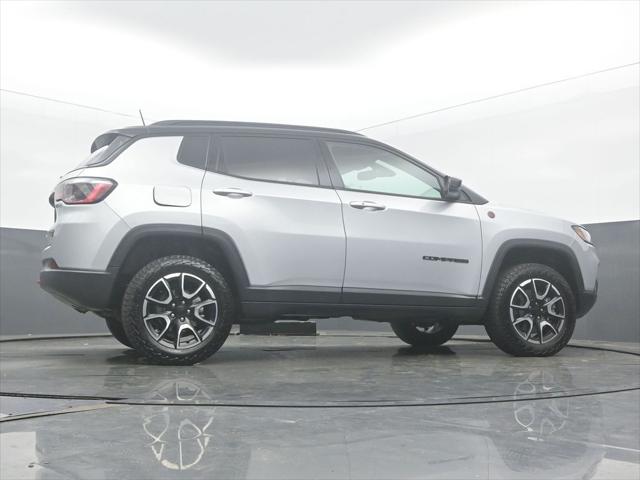 2024 Jeep Compass Trailhawk 4x4
